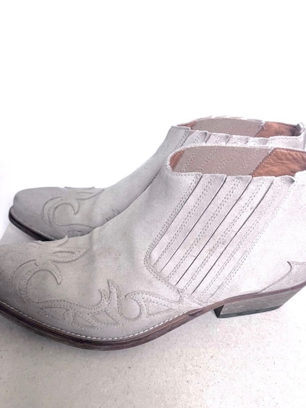 Golden Goose Suede Ankle Booties in Light Gray
